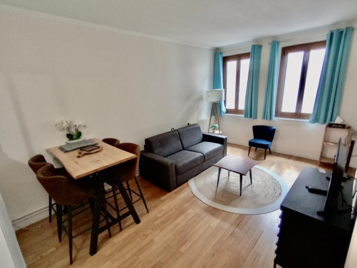 Ferienwohnung 2 Pieces Totalement Renove Au Coeur De Bourges Exterior foto